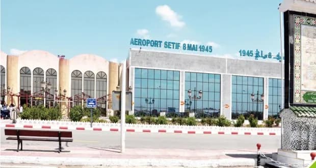Panorama infrastruktury portu Ain Arnat Airport