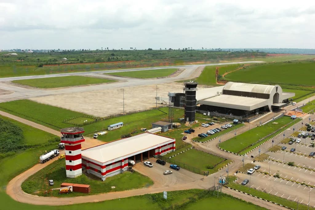 Panorama infrastruktury portu Asaba International Airport