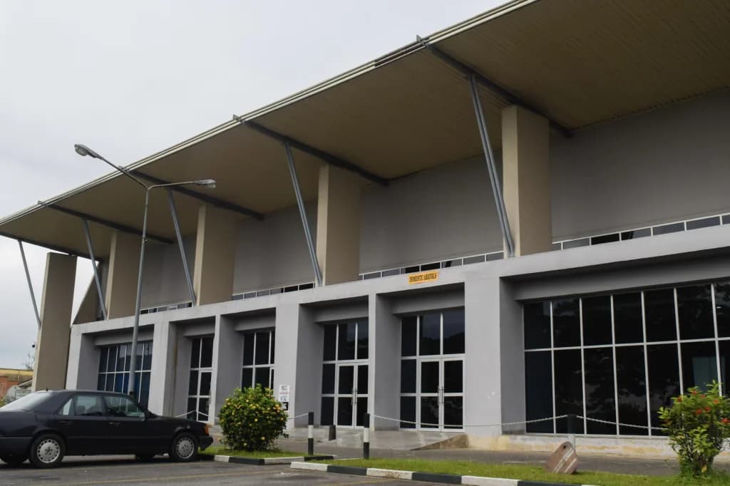 Panorama infrastruktury portu Margaret Ekpo International Airport