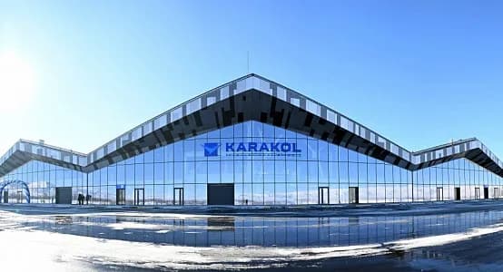 Panorama infrastruktury portu Karakol International Airport