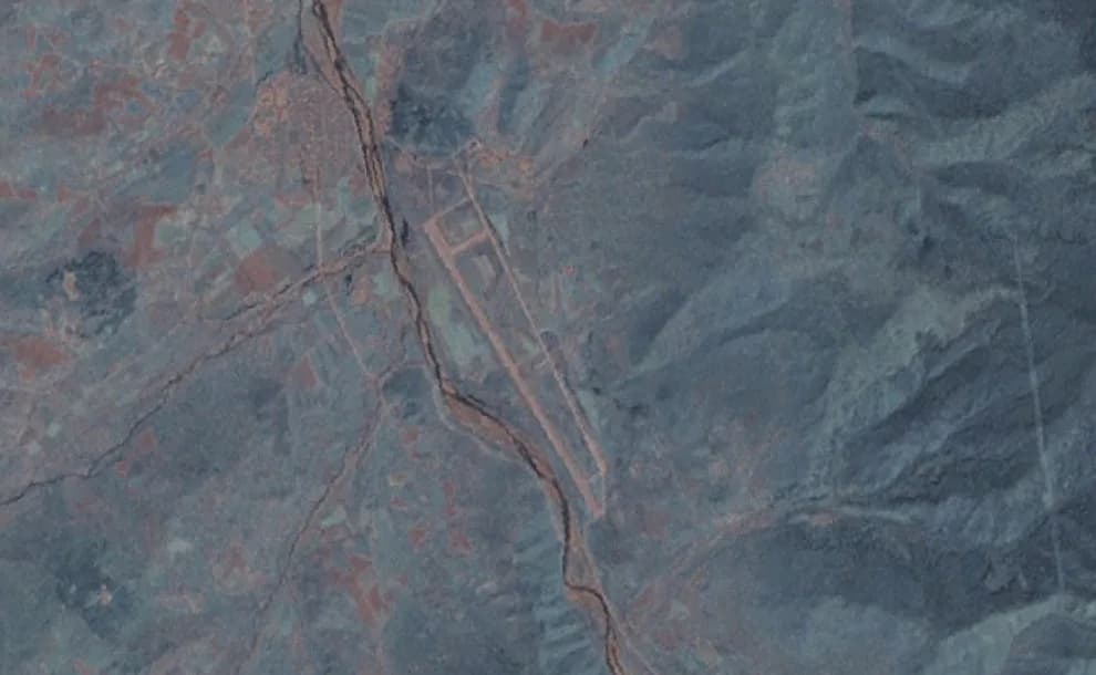 Panorama infrastruktury portu Changjin Air Force Base