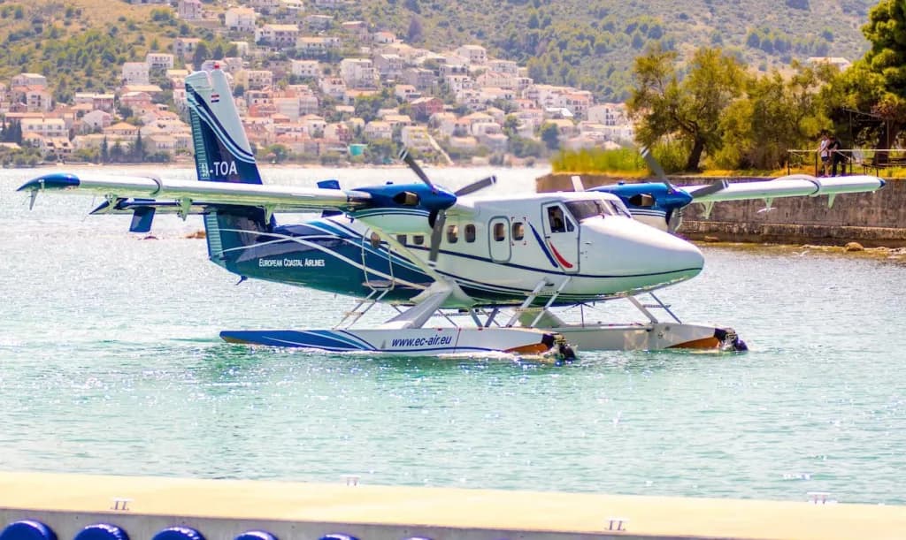 Panorama infrastruktury portu Korčula / Vela Luka Seaplane Terminal
