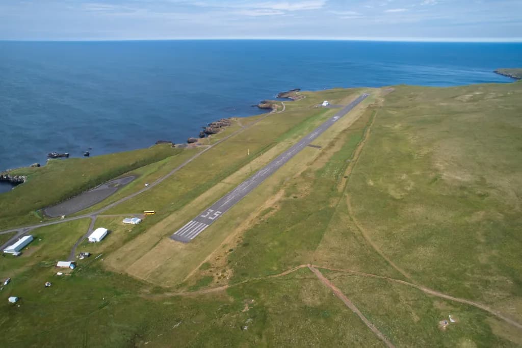 Panorama infrastruktury portu Grímsey Airport