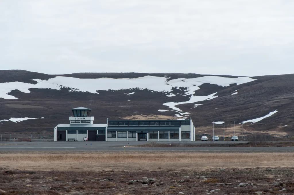 Panorama infrastruktury portu Húsavík Airport