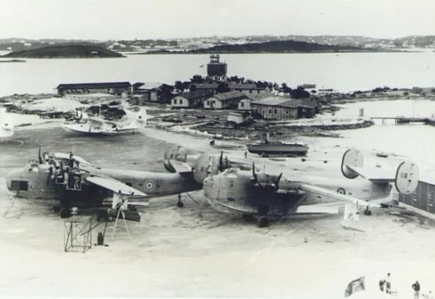 Panorama infrastruktury portu Darrell's Island Seaplane Base