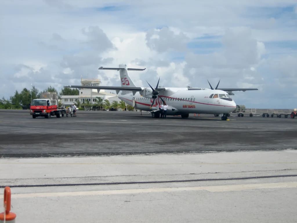 Panorama infrastruktury portu Hao Airport