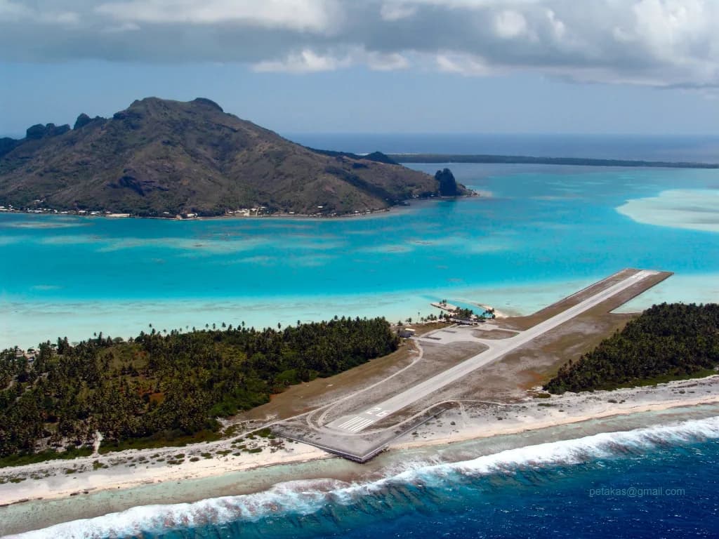 Panorama infrastruktury portu Maupiti Airport