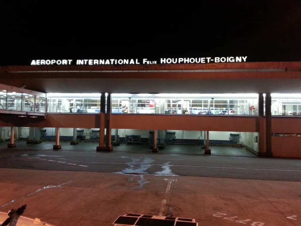 Panorama infrastruktury portu Félix-Houphouët-Boigny International Airport: Kompleksowy Przewodnik