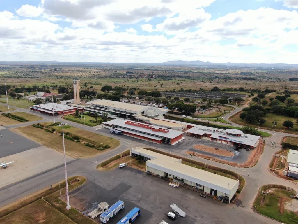 Panorama infrastruktury portu Przewodnik po Kamuzu International Airport: Twoje wrota do Malawi
