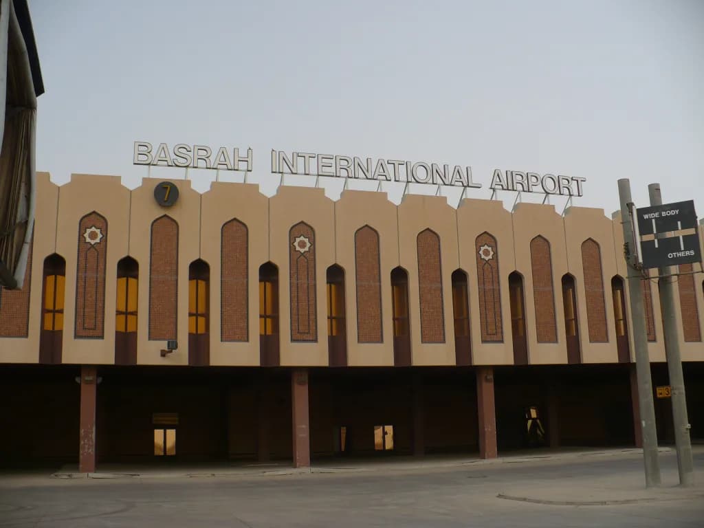 Panorama infrastruktury portu Przewodnik po porcie lotniczym Basra International Airport