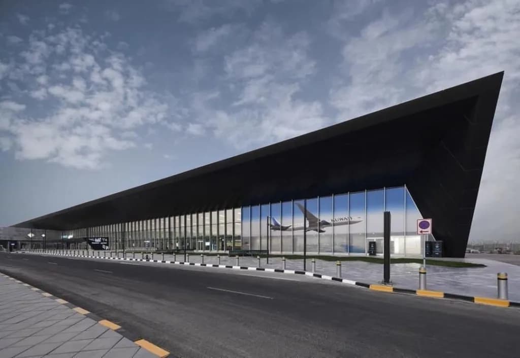 Panorama infrastruktury portu Kuwait International Airport: Kompletny przewodnik dla podróżnych